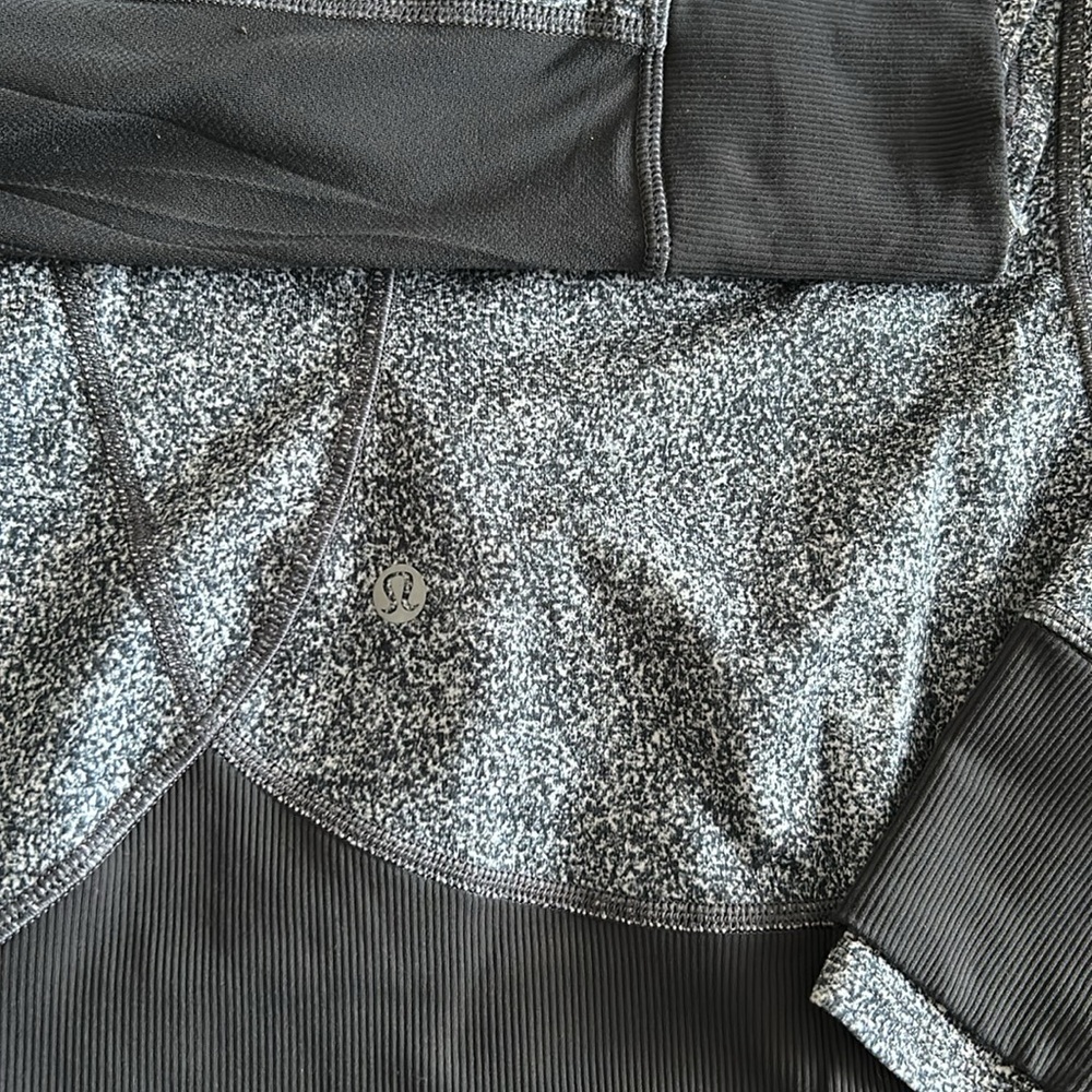 Lululemon Daily Practice Jacket - Picture 9 of 9
